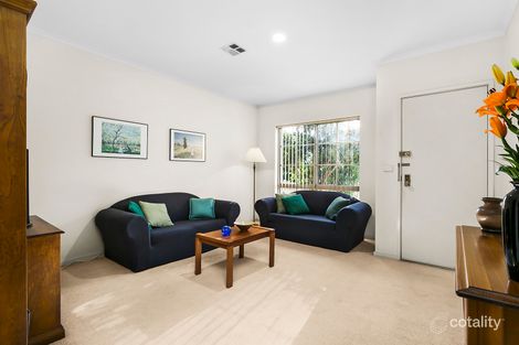 Property photo of 10/2A Cameron Road Essendon VIC 3040