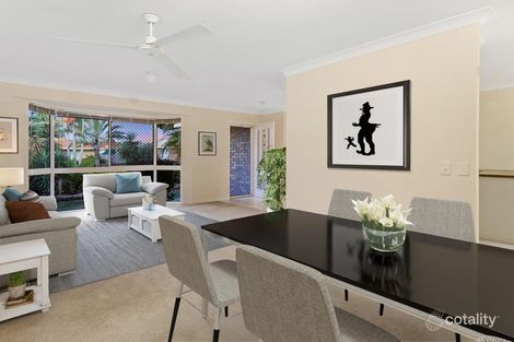 Property photo of 4 Honeymyrtle Drive Banora Point NSW 2486