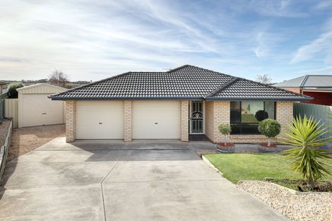 Property photo of 14 Henry Moss Court Murray Bridge SA 5253