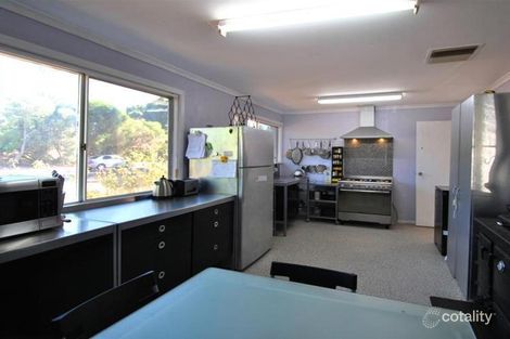 Property photo of 32 Adelaide Road Greenock SA 5360