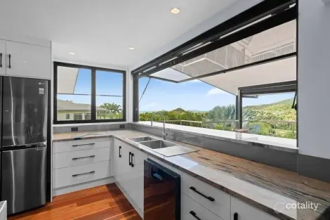 Property photo of 24/14 Hamilton Avenue Cannonvale QLD 4802