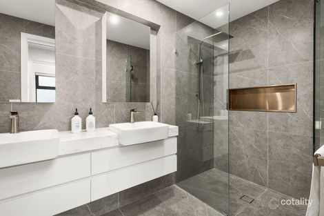 Property photo of 13/233 Burke Road Glen Iris VIC 3146
