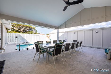 Property photo of 23 Mountjoy Terrace Wynnum QLD 4178