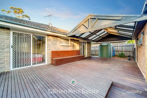Property photo of 24 Sweeney Drive Narre Warren VIC 3805