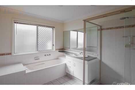Property photo of 8 Watson Place Kuraby QLD 4112