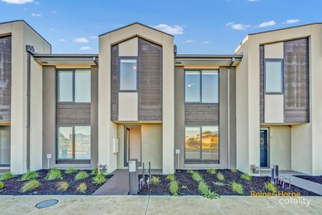 13 Nirvana Way, Clyde, VIC 3978