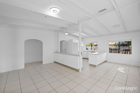 Property photo of 81 Point Cartwright Drive Buddina QLD 4575