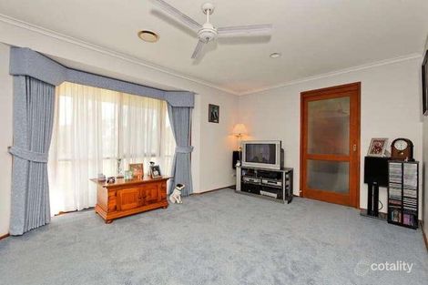 Property photo of 8 Isaac Court Pakenham VIC 3810