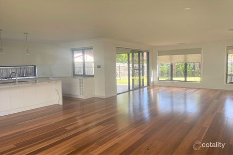 Property photo of 4 Willesden Road Hughesdale VIC 3166