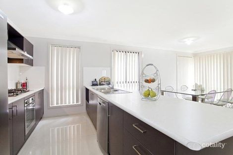 Property photo of 17 Rowan Place Prestons NSW 2170