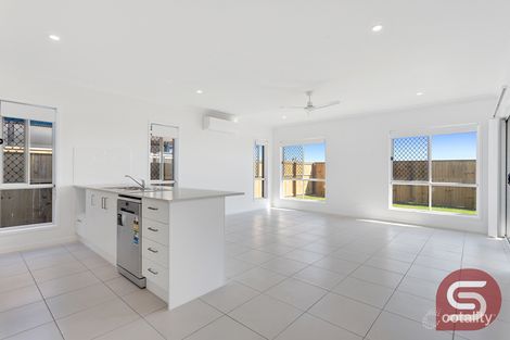 Property photo of 32 Flintwood Crescent Palmview QLD 4553