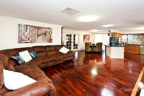 Property photo of 17 Chesham Mews Canning Vale WA 6155