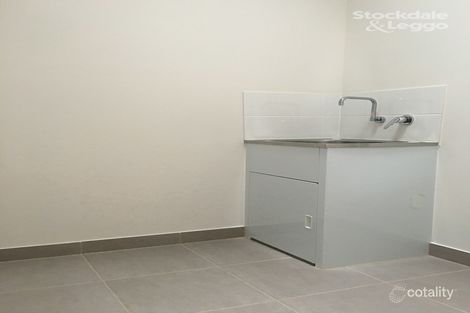 Property photo of 2 Branagh Walk Truganina VIC 3029