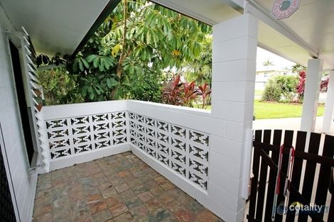 Property photo of 2/15 Ryrie Crescent Rasmussen QLD 4815