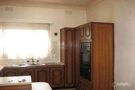 Property photo of 2 Rawson Avenue Sunshine VIC 3020