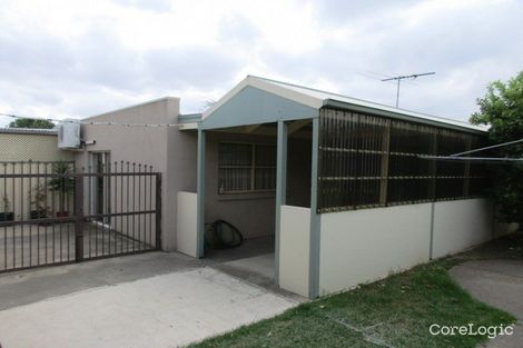 Property photo of 22 Newbury Street Deer Park VIC 3023