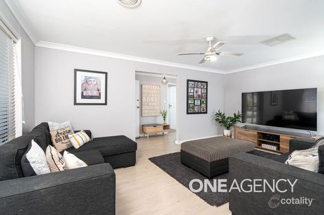 Property photo of 5 Karoom Drive Glenfield Park NSW 2650