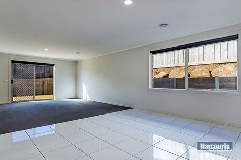 Property photo of 111 Jackson Drive Drouin VIC 3818
