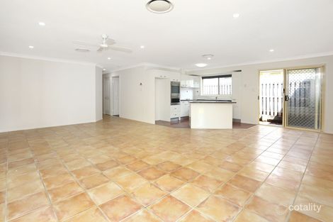 Property photo of 27 Merrilaine Crescent Merrimac QLD 4226