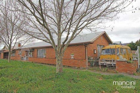 Property photo of 18 Webster Street Seddon VIC 3011