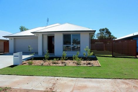 12 Bridgeman Pde, Kingaroy, QLD 4610
