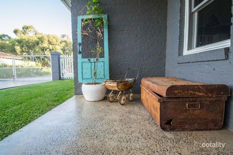 Property photo of 23 Durum Circuit Dubbo NSW 2830