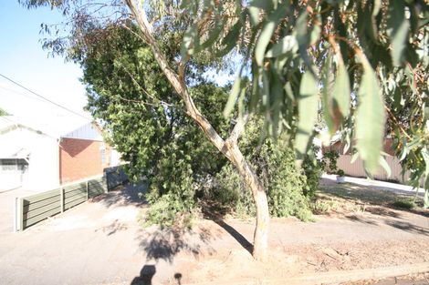 4 Farah Pl, Cumberland Park, SA 5041