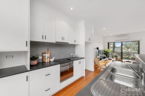 Property photo of 20 Rourke Lane Kensington VIC 3031