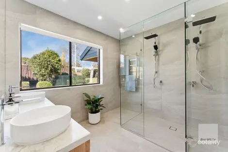 Property photo of 6 Talia Court Werribee VIC 3030