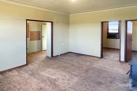 Property photo of 1 Curtin Street Griffith NSW 2680