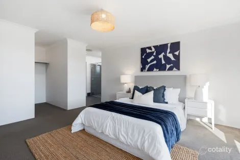 Property photo of 12 Forsyth Grange Ellenbrook WA 6069