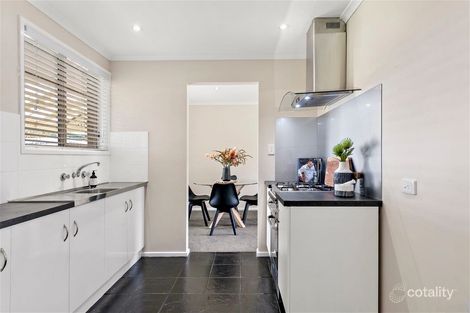 Property photo of 6 Mawson Circuit Woodcroft SA 5162