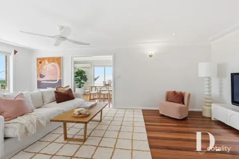 Property photo of 6 Dawn Drive Moonee Beach NSW 2450