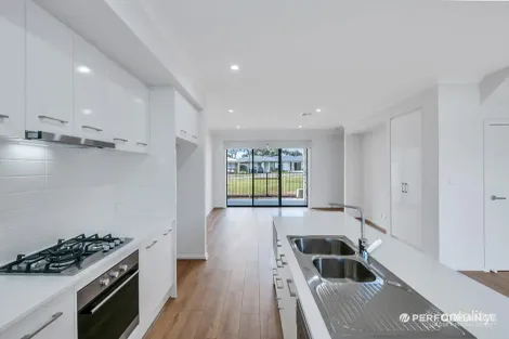 Property photo of 12 Dorrien Lane Mount Barker SA 5251