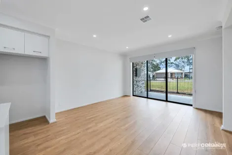 Property photo of 12 Dorrien Lane Mount Barker SA 5251