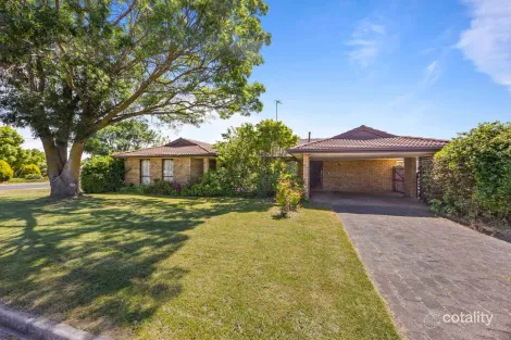 300 Greenhalghs Rd, Delacombe, VIC 3356