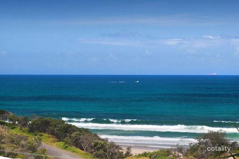 Property photo of 5 Caribbean Court Castaways Beach QLD 4567