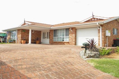 Property photo of 24 Bellingen Way Hoxton Park NSW 2171