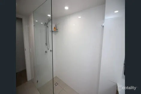 Property photo of 2/111 Frank Street Labrador QLD 4215