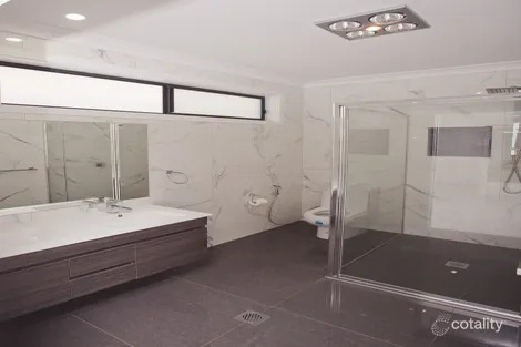 Property photo of 17 Lanza Grove Griffith NSW 2680