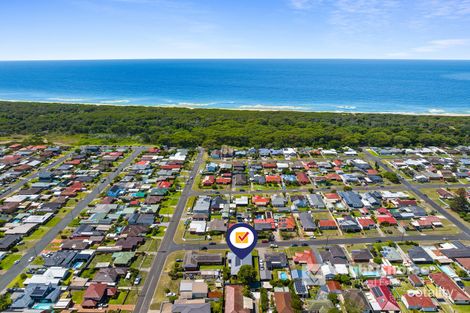 Property photo of 20 Kurrajong Street Windang NSW 2528