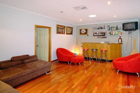 Property photo of 27 Romano Avenue Mill Park VIC 3082
