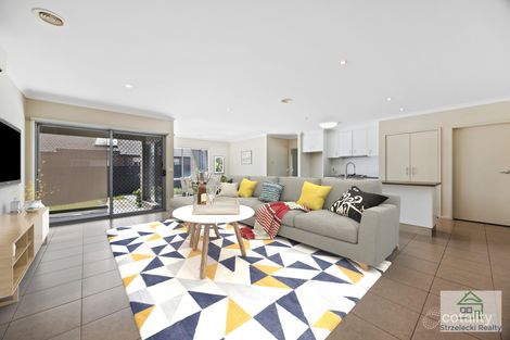 Property photo of 24 Fernlea Close Trafalgar VIC 3824