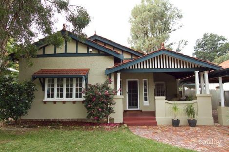 12 Essex St, Wembley, WA 6014