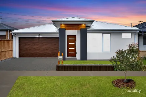 33 Urquhart Rd, Tarneit, VIC 3029