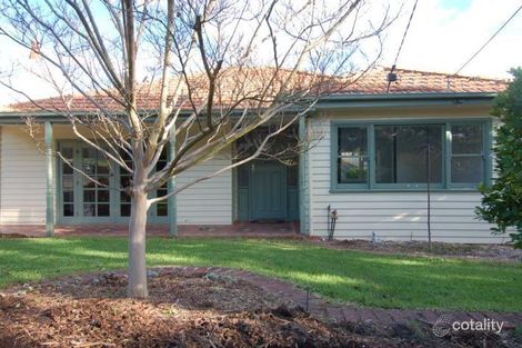 Property photo of 21 Hoban Avenue Montmorency VIC 3094