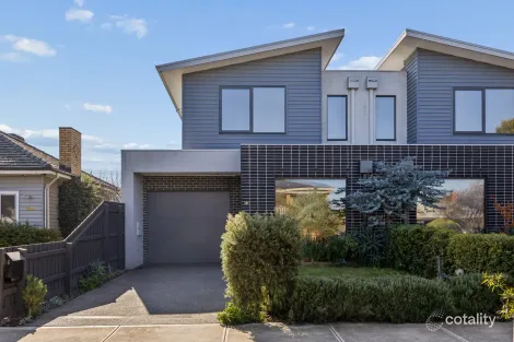 8b Waiora Pde, West Footscray, VIC 3012