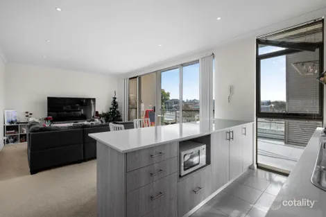 Property photo of 18/2 Coojong Link Success WA 6164