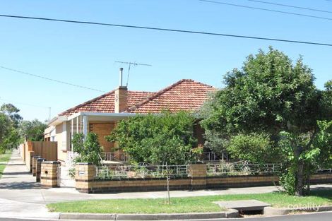 18 Arnold St, Sunshine West, VIC 3020