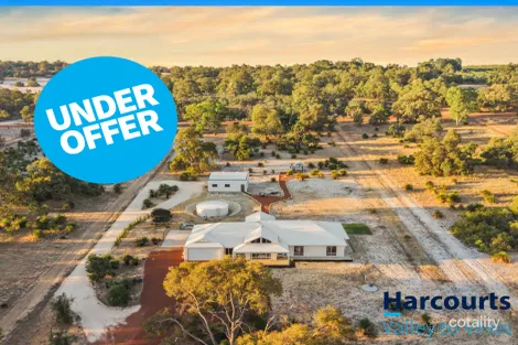 Property photo of 114 Starbush Way Ginginup WA 6503